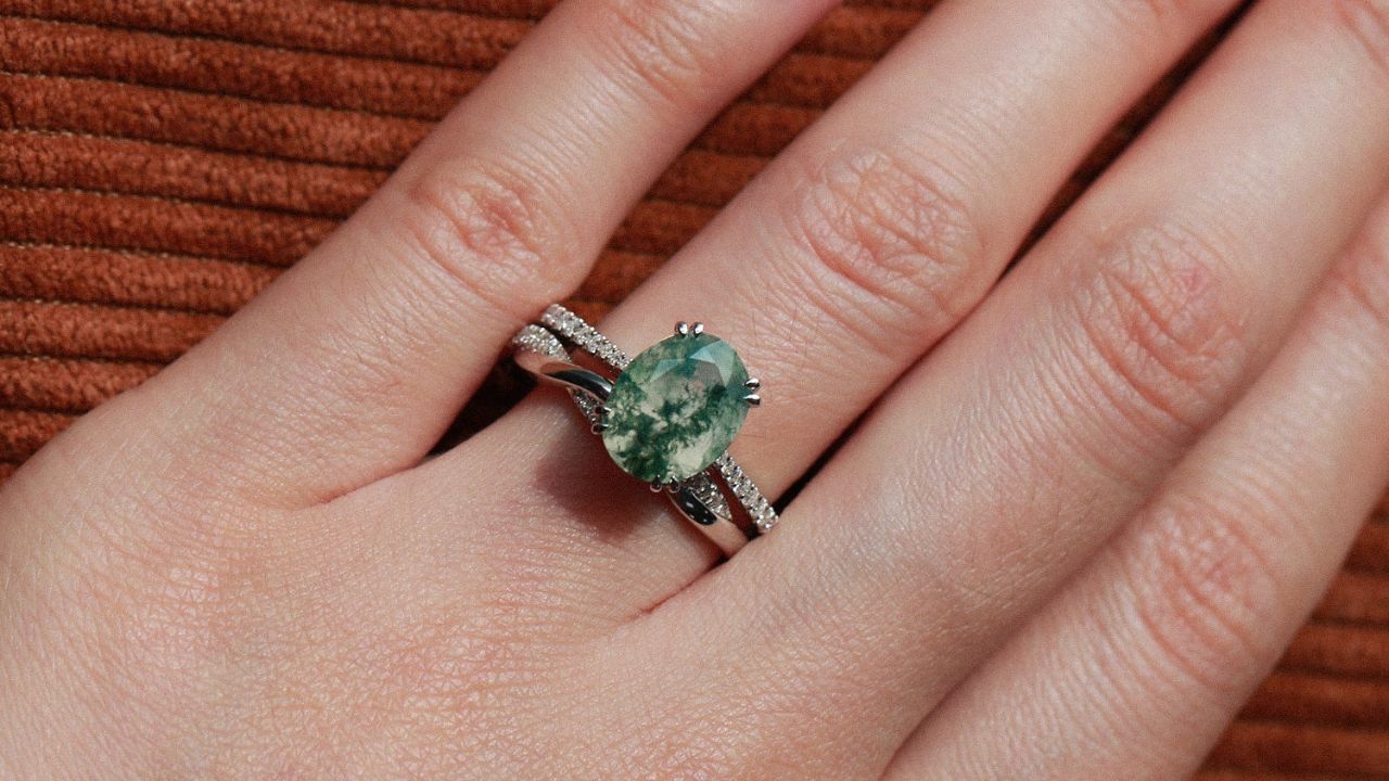 Interesting Facts About Moss Agate Engagement Rings